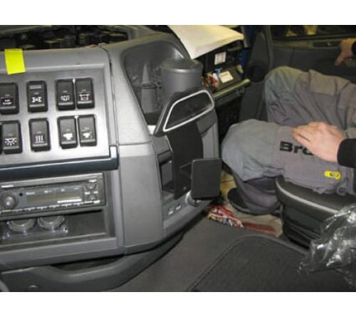 Proclip Volvo FH/FM/NH series 09-11  (extra sterk)