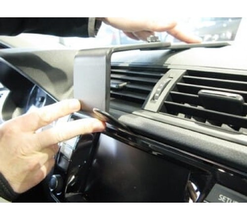 Proclip Skoda Fabia 15-21 Center mount extra sterk