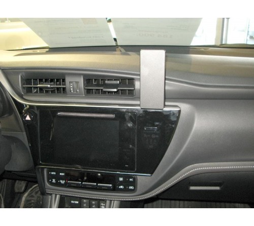 Proclip Toyota Auris 16-19 Center mount  high