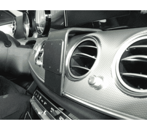 Proclip Mercedes Benz E-Class 18-23 center - heavy duty