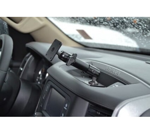 Proclip RAM Pick Up 1500 19- Center mount ext. sterk  klein
