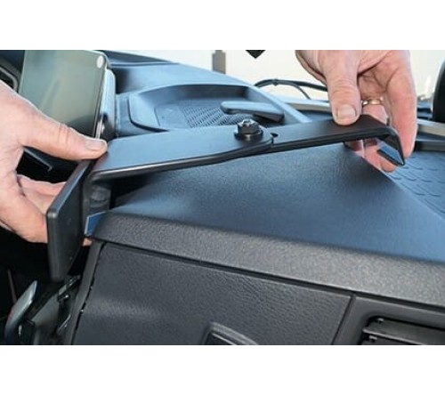 Proclip MB Actros 5 20-/Arocs 20- Center mount - Heavy Duty