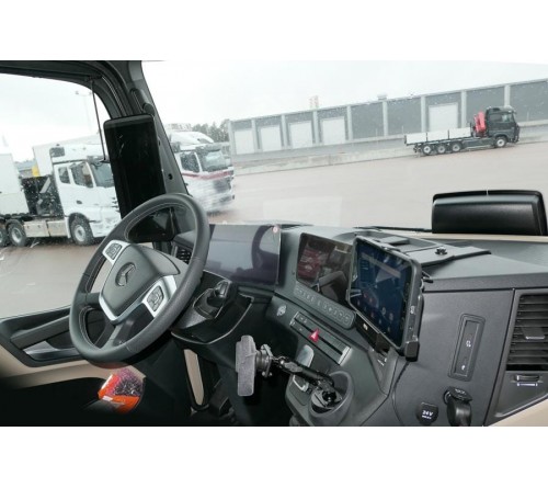 Proclip MB Actros 5 20/Arocs 20- Angled mount - Heavy Duty