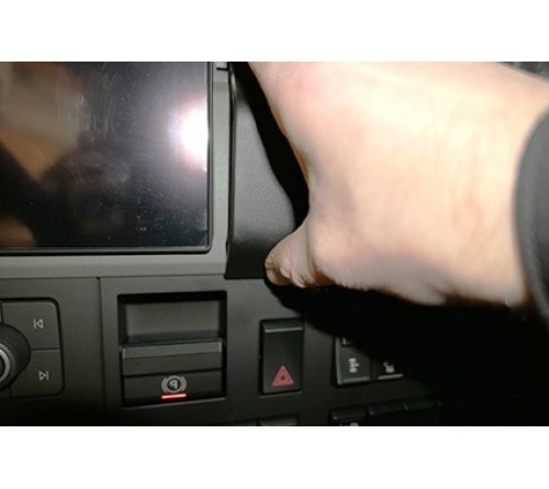 Proclip Volvo FM series 21- Center mount - Heavy Duty