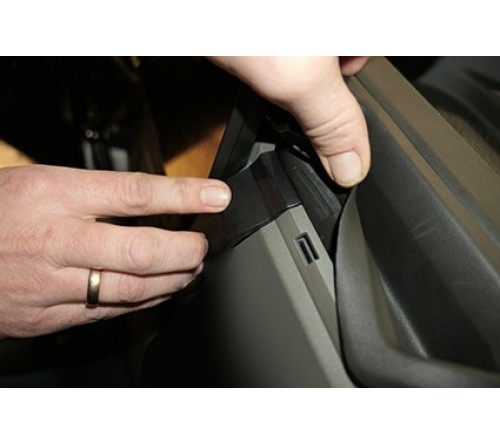 Proclip Volvo FM series 21- Center mount - Heavy Duty