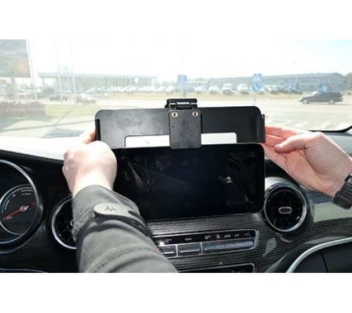 Proclip MB EQV/ V-Class 21-24 Center-HD 10 25" display only
