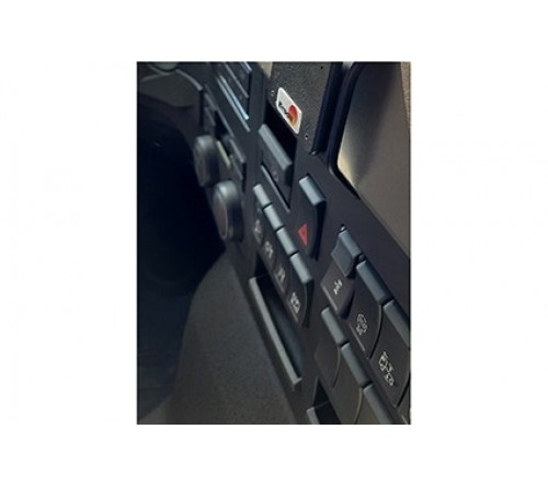 Proclip Volvo FM series 21-Center-Heavy Duty-NOT with screen