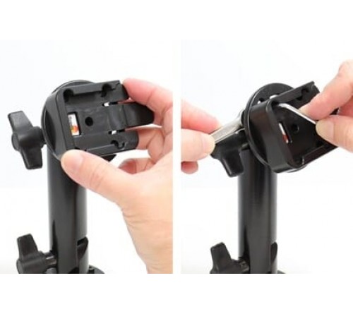 Brodit houder Informs LK-P12 met MultiMoveClip