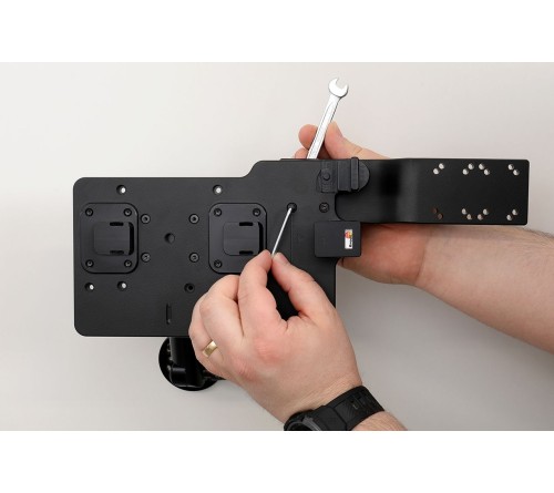 Brodit Mounting plate for ModTek Dock