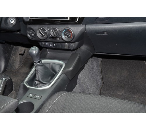 Kuda console Toyota Hilux 15-