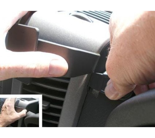 Proclip Mercedes Sprinter/VW Crafter 07-14 Center Mount RHD