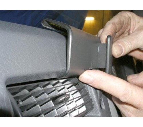 Proclip Volvo FE/FL 07- Angled RHD