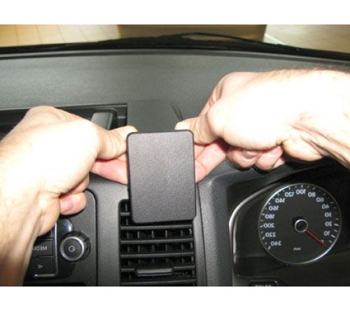 ProClip VW Caravelle/T5/Pickup 10-11 Center mount RHD