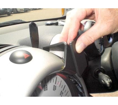 Proclip Mini Cooper Countryman 10-16 Center mount RHD