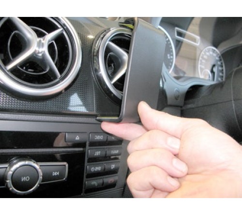 Proclip Mercedes Benz B-Class 12-18 Center RHD