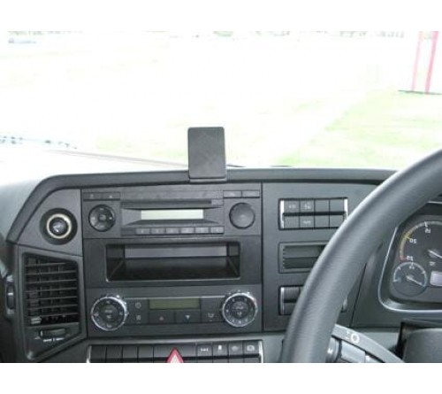 Proclip MB Actros/Antos 13-19/Arocs 14-19 Center mount RHD