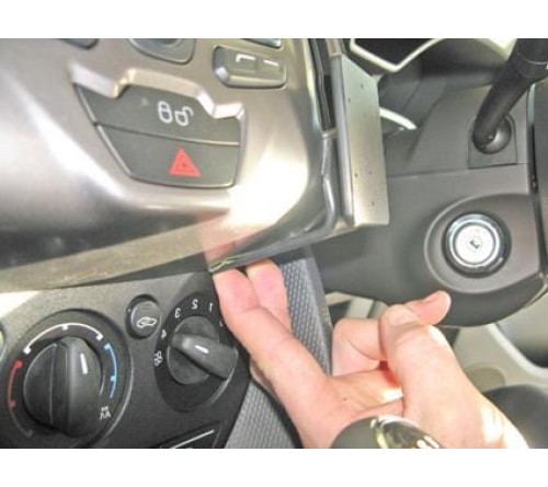 Proclip Ford Transit Connect 2014- Center mount RHD