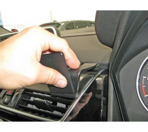 Proclip BMW 2-series Active Tourer 14-21 Center RHD