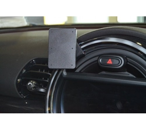 Proclip Mini Cooper Clubman 16-23 Center mount RHD