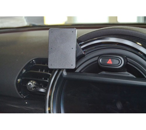 Proclip Mini Cooper Clubman 16-23 Center mount RHD
