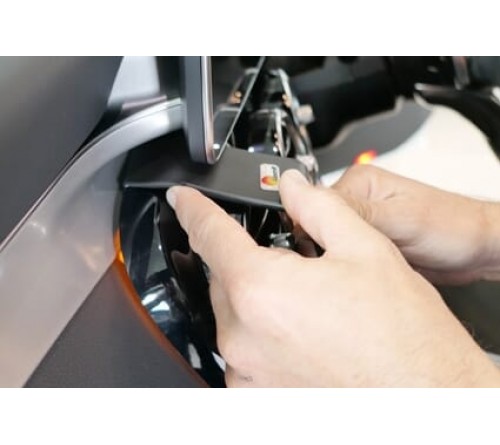 Proclip MB GLC-Class 16-19 Center mount RHD