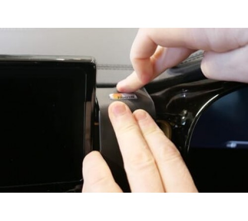 Proclip Kia Ceed 19- ONLY for 8.2+10.2"display- Center RHD