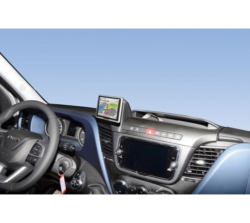 Kuda console Iveco Daily 14-/ 19- NAVI (geen klep  bak)