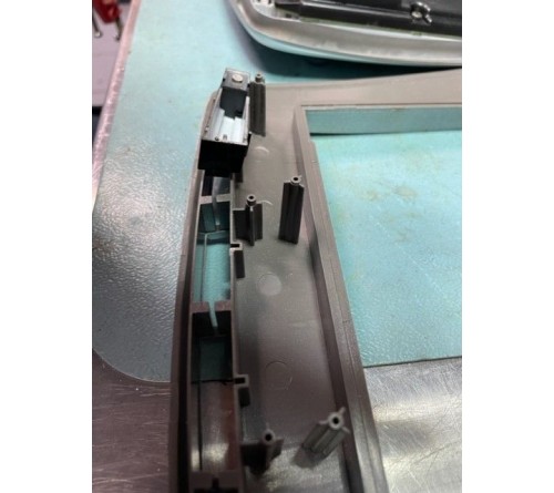 2-DIN frame Lancia Delta 09-14  zonder OEM Navi zilverkleur