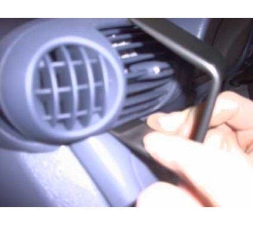 Proclip Mercedes C-class 00-06/CLC 09- Left mount