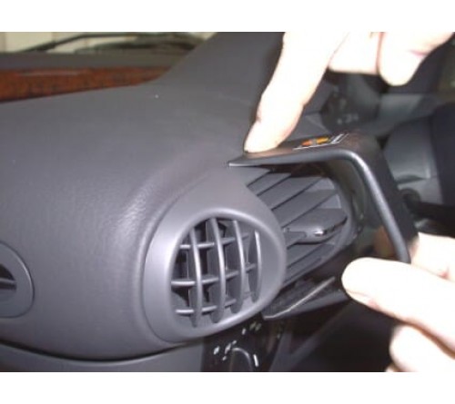 Proclip Mercedes Benz Vaneo 02-06 Left mount