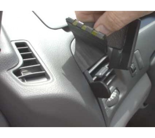 Proclip Toyota Previa 01-06 Left mount