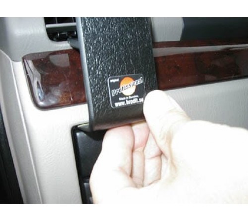 Proclip Suzuki Grand Vitara 03-04 Left mount