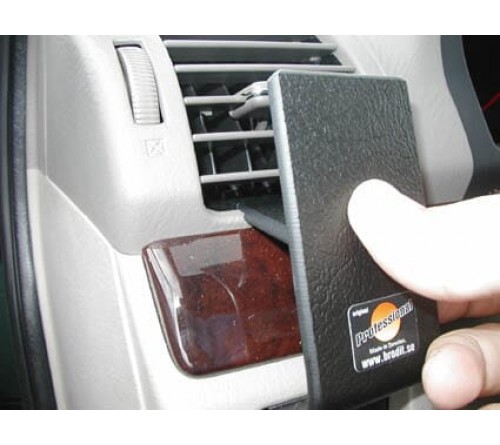 Proclip Suzuki Grand Vitara 03-04 Left mount