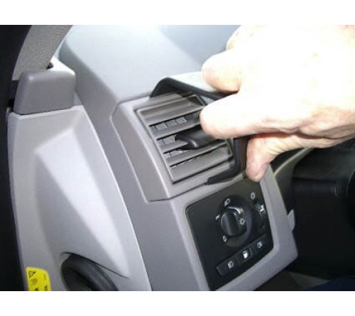 Proclip Volvo V50/S40 04-12/C70 06-15/C30 07-15 Left mount