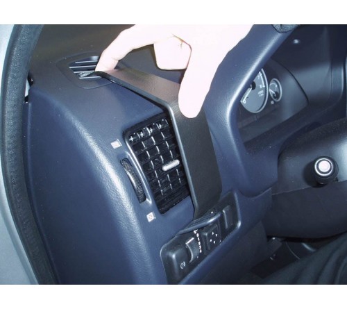 Proclip Mitsubishi Space Star 03-05 Left mount