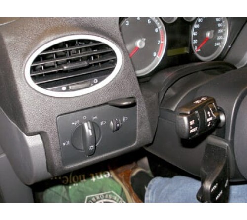 Proclip Ford Focus 05-10 Left mount