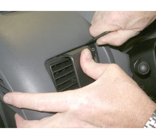 Proclip Peu.Expert/Cit.Jumpy/Fiat Scudo 07-16 Left mount