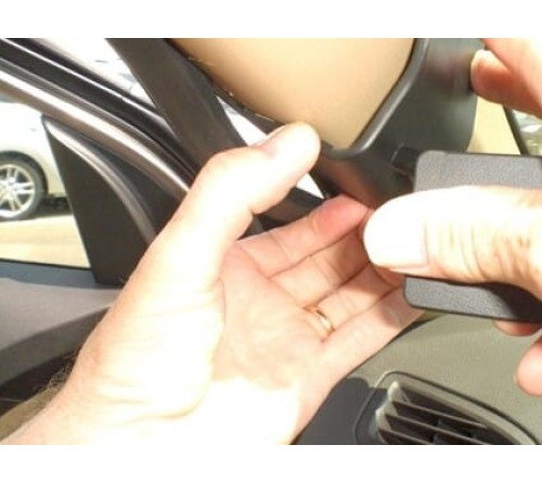 ProClip Hyundai i35 11-16 Left mount