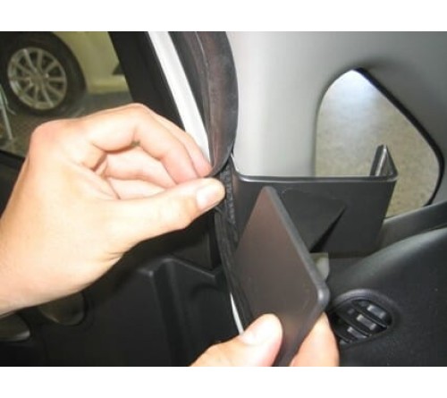 ProClip Citroen C-Zero/Peugeot iOn/Mitsubishi i-MiEV 10-17