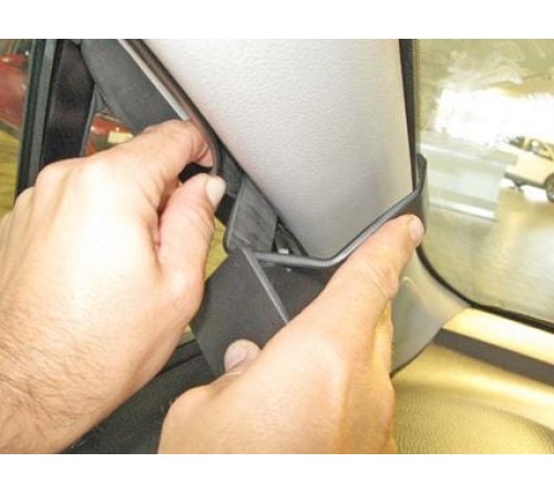 Proclip Toyota Yaris 15-20  Left mount