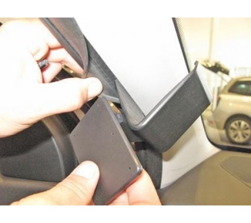 Proclip Citroen C4 Cactus 15-17 Left mount