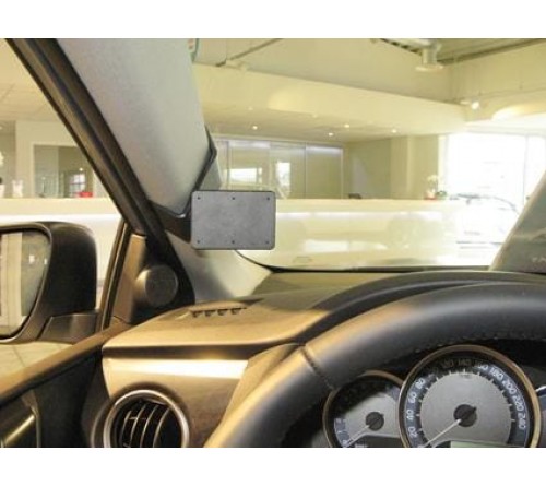 Proclip Toyota Auris 13-19 Left mount