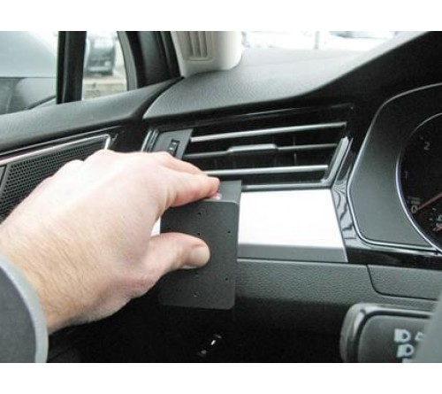 Proclip VW Passat (Alltrack) 15-23 Arteon 17- Left mount