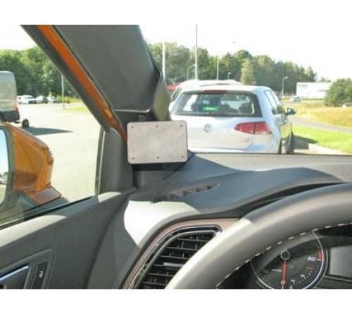 Proclip Seat Ateca Cupra Ateca17- left mount