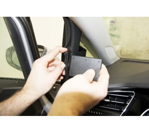 Proclip Volkswagen Touran 16-22 left mount