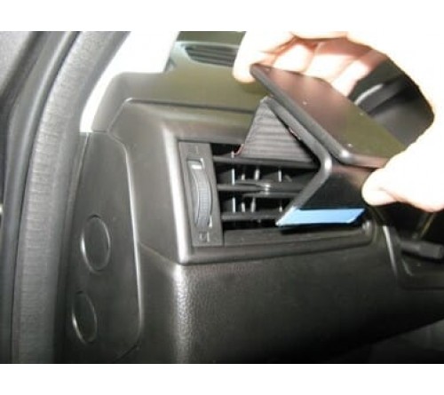 Proclip Suzuki Swift 18-24 left mount