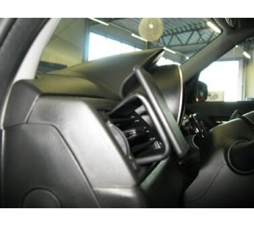 Proclip Suzuki Swift 18-24 left mount