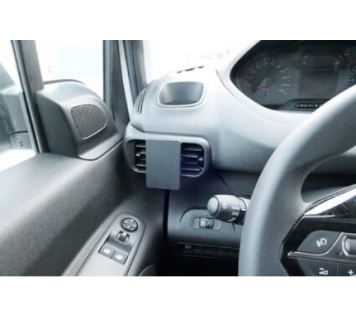 Proclip Citr.Berlingo/Opel Combo/Peu.Partner 19- Left