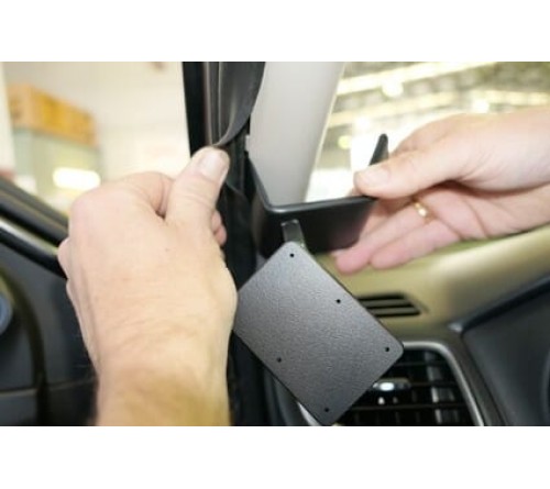 Proclip Mitsubishi L200 20-24 Left mount