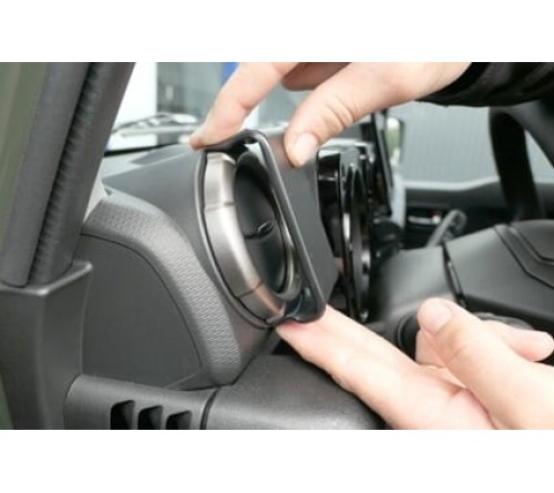 Proclip Suzuki Jimny 19- Left mount